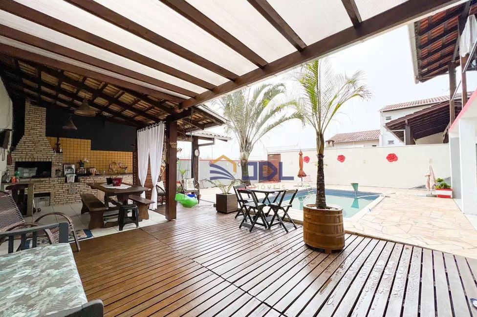 Casa com 3 quartos à venda, 406m2 em Fortaleza, Blumenau - SC - imagem 7 Foto 7 de Casa com 3 quartos à venda, 406m2 em Fortaleza, Blumenau - SC
