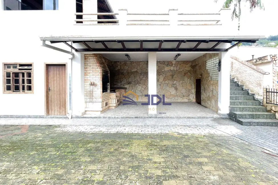 Casa com 4 quartos à venda, 588m2 em Água Verde, Blumenau - SC - imagem 6 Foto 6 de Casa com 4 quartos à venda, 588m2 em Água Verde, Blumenau - SC