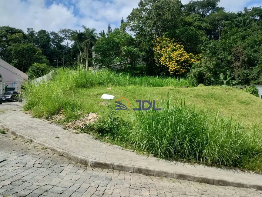 Foto 2 de Terreno / Lote à venda, 1078m2 em Água Verde, Blumenau - SC