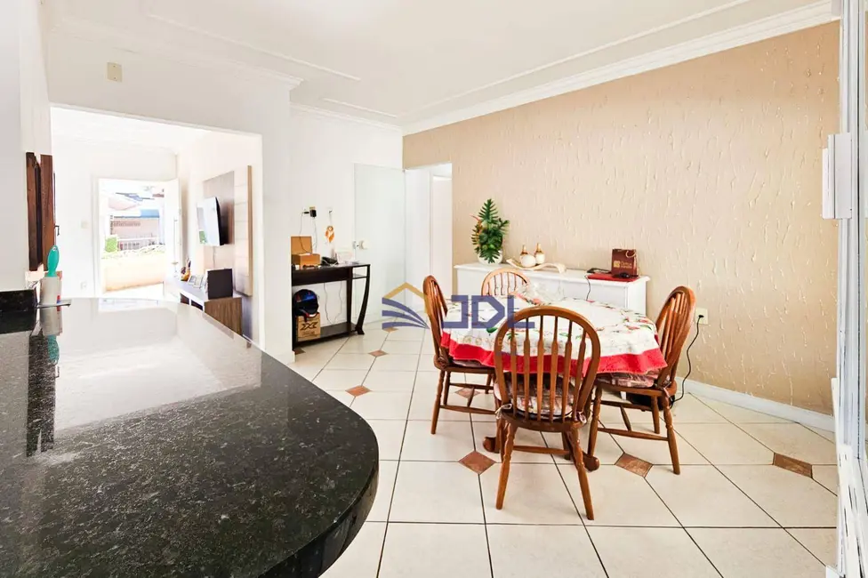 Casa com 3 quartos à venda, 362m2 em Velha, Blumenau - SC - imagem 8 Foto 8 de Casa com 3 quartos à venda, 362m2 em Velha, Blumenau - SC