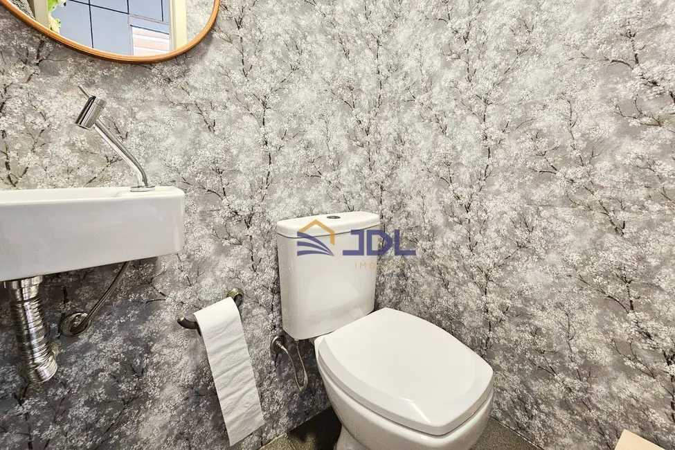 Casa com 3 quartos à venda, 362m2 em Velha, Blumenau - SC - imagem 5 Foto 5 de Casa com 3 quartos à venda, 362m2 em Velha, Blumenau - SC
