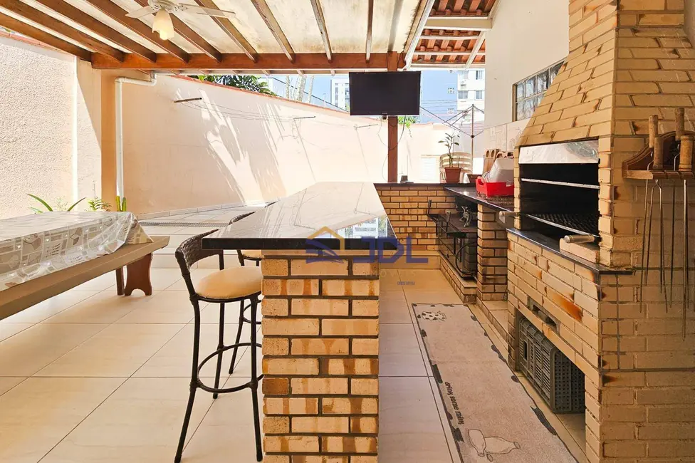 Casa com 3 quartos à venda, 362m2 em Velha, Blumenau - SC - imagem 3 Foto 3 de Casa com 3 quartos à venda, 362m2 em Velha, Blumenau - SC
