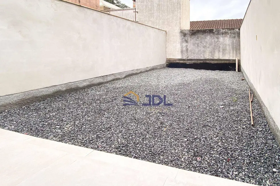 Sobrado com 3 quartos à venda, 142m2 em Asilo, Blumenau - SC - imagem 5 Foto 5 de Sobrado com 3 quartos à venda, 142m2 em Asilo, Blumenau - SC