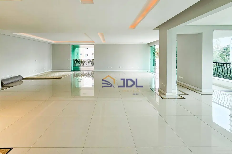 Apartamento com 4 quartos à venda, 350m2 em Ponta Aguda, Blumenau - SC - imagem 4 Foto 4 de Apartamento com 4 quartos à venda, 350m2 em Ponta Aguda, Blumenau - SC