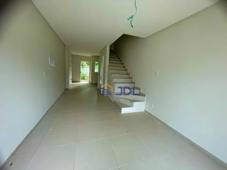 Casa com 2 quartos à venda, 101m2 em Velha, Blumenau - SC - imagem 6 Foto 6 de Casa com 2 quartos à venda, 101m2 em Velha, Blumenau - SC