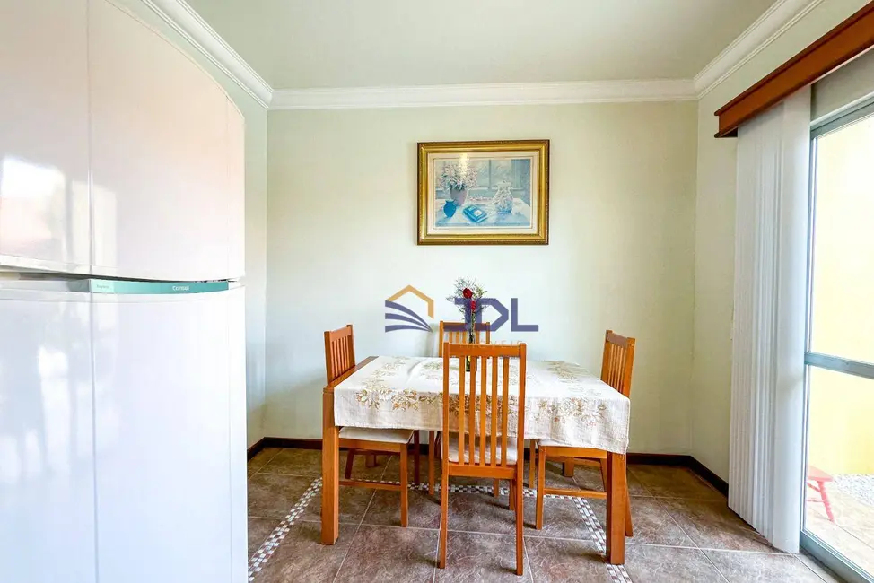 Casa com 3 quartos à venda, 183m2 em Água Verde, Blumenau - SC - imagem 9 Foto 9 de Casa com 3 quartos à venda, 183m2 em Água Verde, Blumenau - SC
