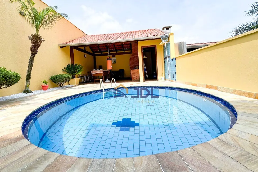 Foto 2 de Casa com 3 quartos à venda, 183m2 em Água Verde, Blumenau - SC