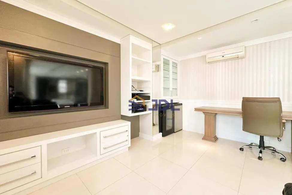 Apartamento com 2 quartos à venda, 271m2 em Ponta Aguda, Blumenau - SC - imagem 6 Foto 6 de Apartamento com 2 quartos à venda, 271m2 em Ponta Aguda, Blumenau - SC