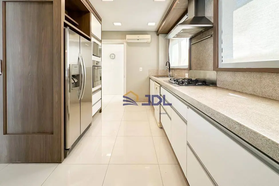 Apartamento com 2 quartos à venda, 271m2 em Ponta Aguda, Blumenau - SC - imagem 3 Foto 3 de Apartamento com 2 quartos à venda, 271m2 em Ponta Aguda, Blumenau - SC
