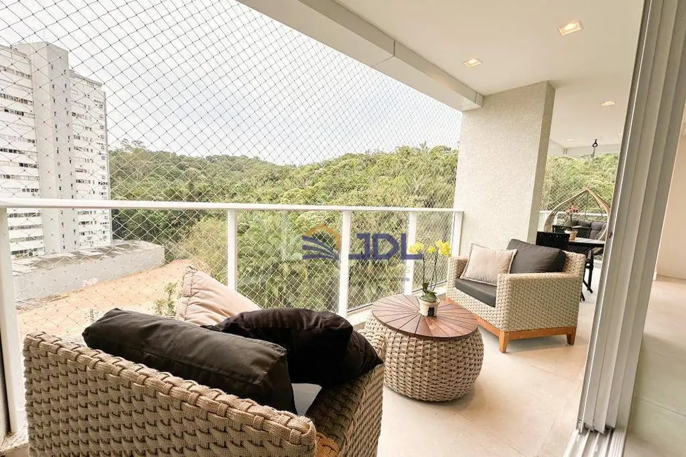 Apartamento com 3 quartos à venda, 271m2 em Bom Retiro, Blumenau - SC - imagem 6 Foto 6 de Apartamento com 3 quartos à venda, 271m2 em Bom Retiro, Blumenau - SC