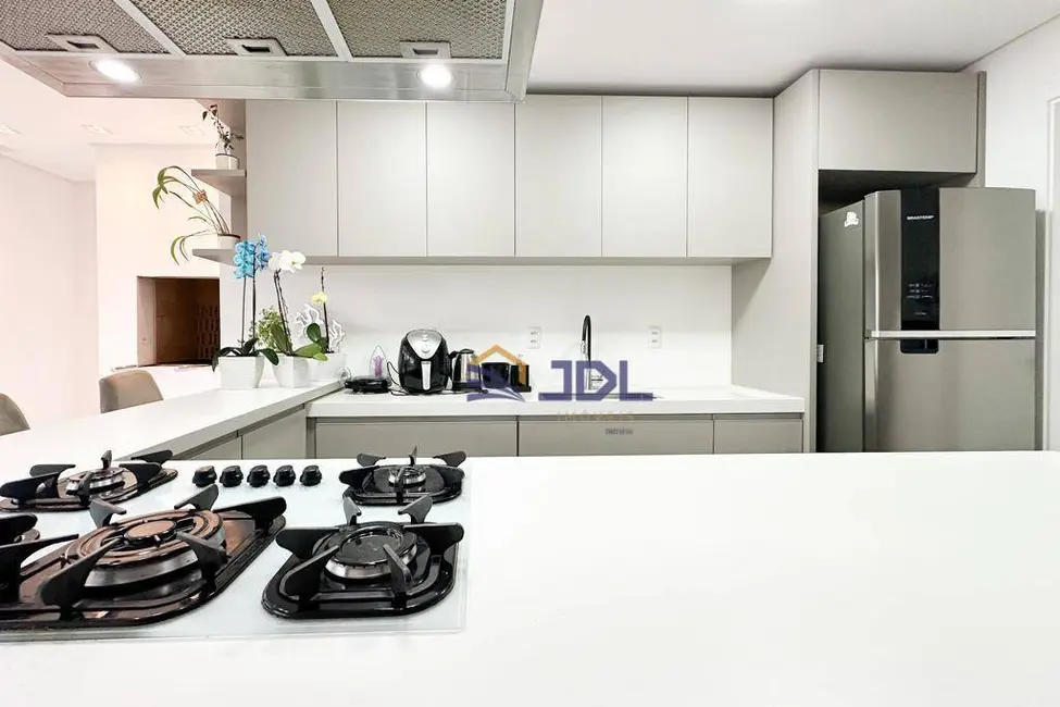 Apartamento com 3 quartos à venda, 271m2 em Bom Retiro, Blumenau - SC - imagem 2 Foto 2 de Apartamento com 3 quartos à venda, 271m2 em Bom Retiro, Blumenau - SC