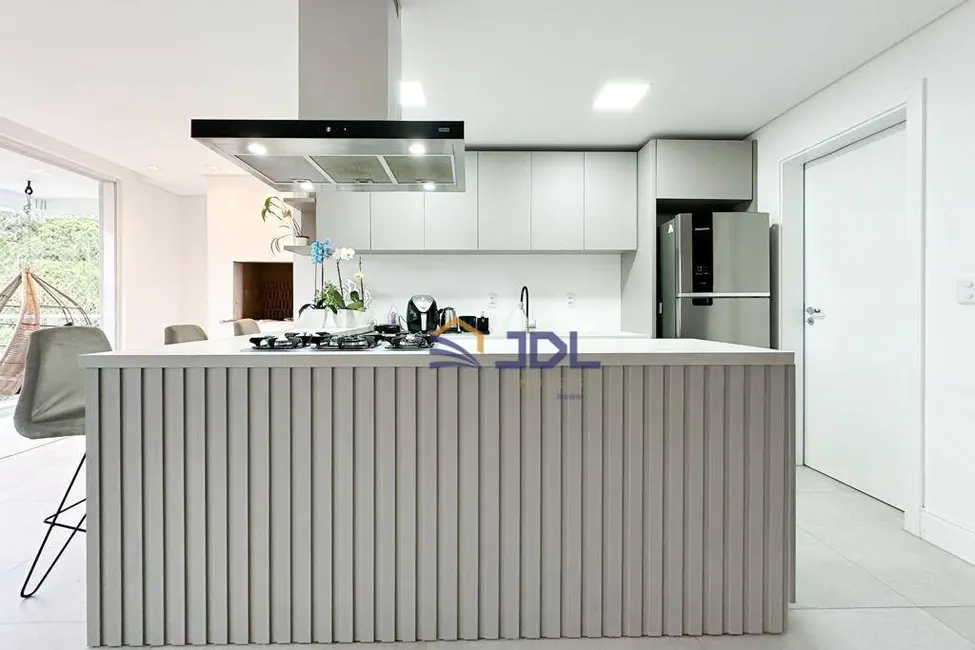 Apartamento com 3 quartos à venda, 271m2 em Bom Retiro, Blumenau - SC - imagem 4 Foto 4 de Apartamento com 3 quartos à venda, 271m2 em Bom Retiro, Blumenau - SC