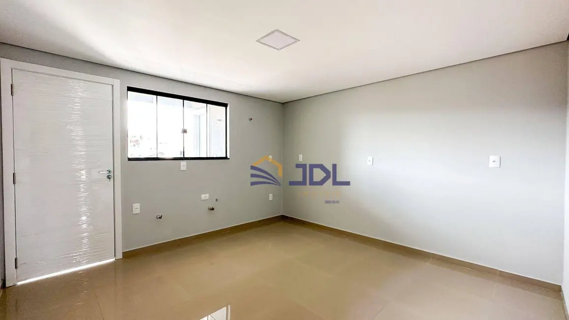 Casa com 2 quartos à venda, 108m2 em Velha, Blumenau - SC - imagem 5 Foto 5 de Casa com 2 quartos à venda, 108m2 em Velha, Blumenau - SC