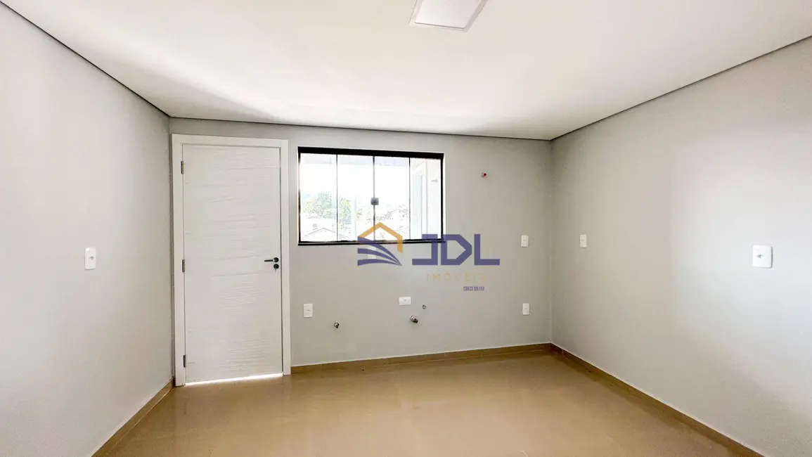 Casa com 2 quartos à venda, 108m2 em Velha, Blumenau - SC - imagem 6 Foto 6 de Casa com 2 quartos à venda, 108m2 em Velha, Blumenau - SC