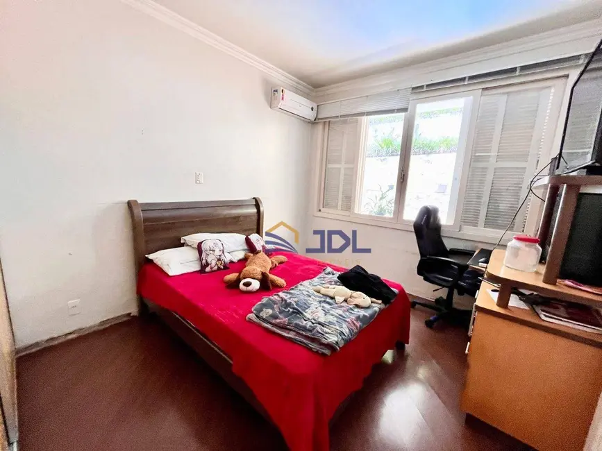 Casa com 5 quartos à venda, 840m2 em Centro, Blumenau - SC - imagem 9 Foto 9 de Casa com 5 quartos à venda, 840m2 em Centro, Blumenau - SC