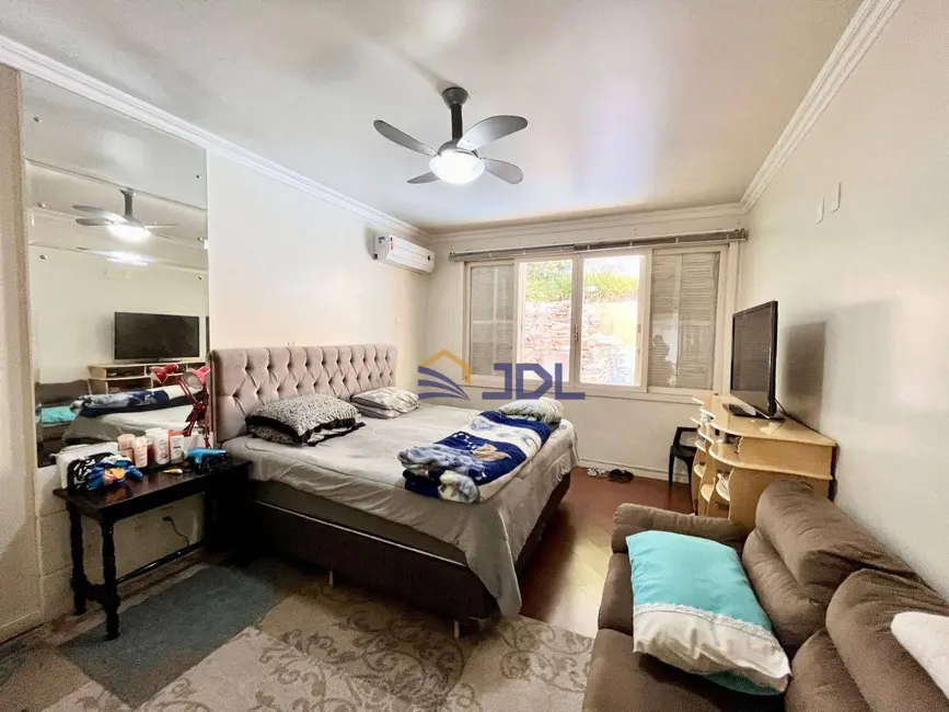 Casa com 5 quartos à venda, 840m2 em Centro, Blumenau - SC - imagem 8 Foto 8 de Casa com 5 quartos à venda, 840m2 em Centro, Blumenau - SC