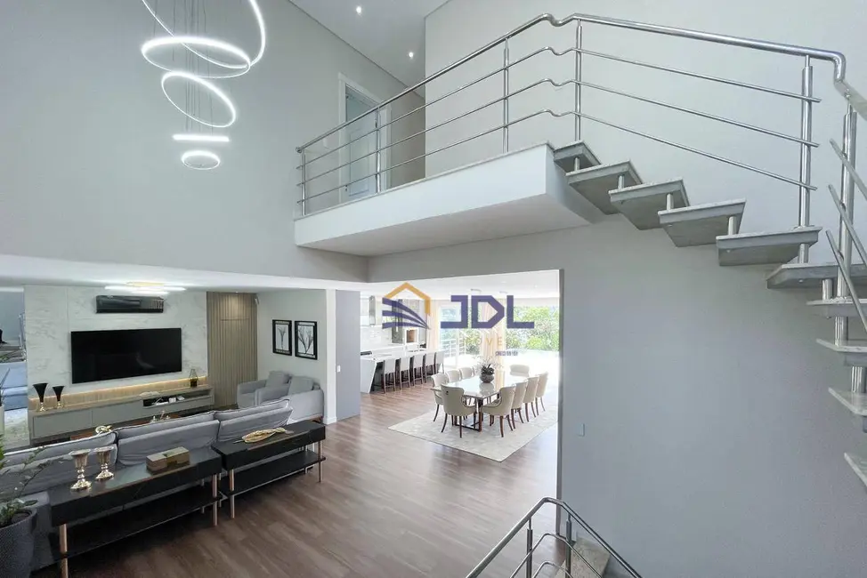 Casa com 4 quartos à venda, 765m2 em Velha, Blumenau - SC - imagem 7 Foto 7 de Casa com 4 quartos à venda, 765m2 em Velha, Blumenau - SC
