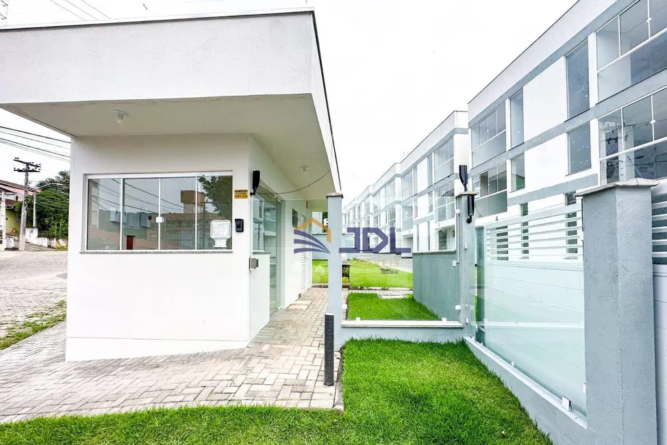 Casa com 2 quartos à venda, 158m2 em Água Verde, Blumenau - SC - imagem 3 Foto 3 de Casa com 2 quartos à venda, 158m2 em Água Verde, Blumenau - SC