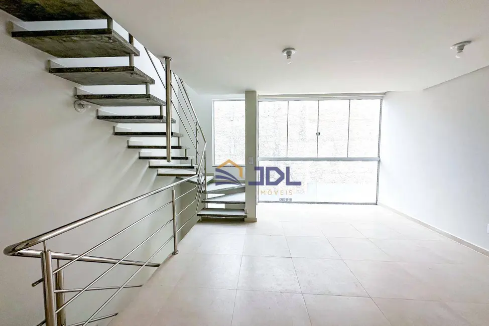 Casa com 2 quartos à venda, 158m2 em Água Verde, Blumenau - SC - imagem 8 Foto 8 de Casa com 2 quartos à venda, 158m2 em Água Verde, Blumenau - SC