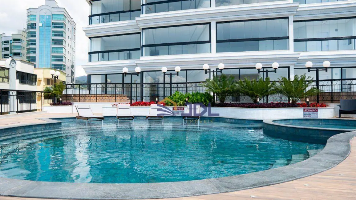 Foto 6 de Apartamento com 4 quartos à venda, 200m2 em Centro, Itapema - SC