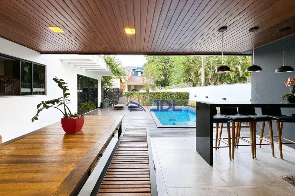 Casa de Condomínio com 4 quartos à venda, 372m2 em Itoupava Central, Blumenau - SC - imagem 6 Foto 6 de Casa de Condomínio com 4 quartos à venda, 372m2 em Itoupava Central, Blumenau - SC