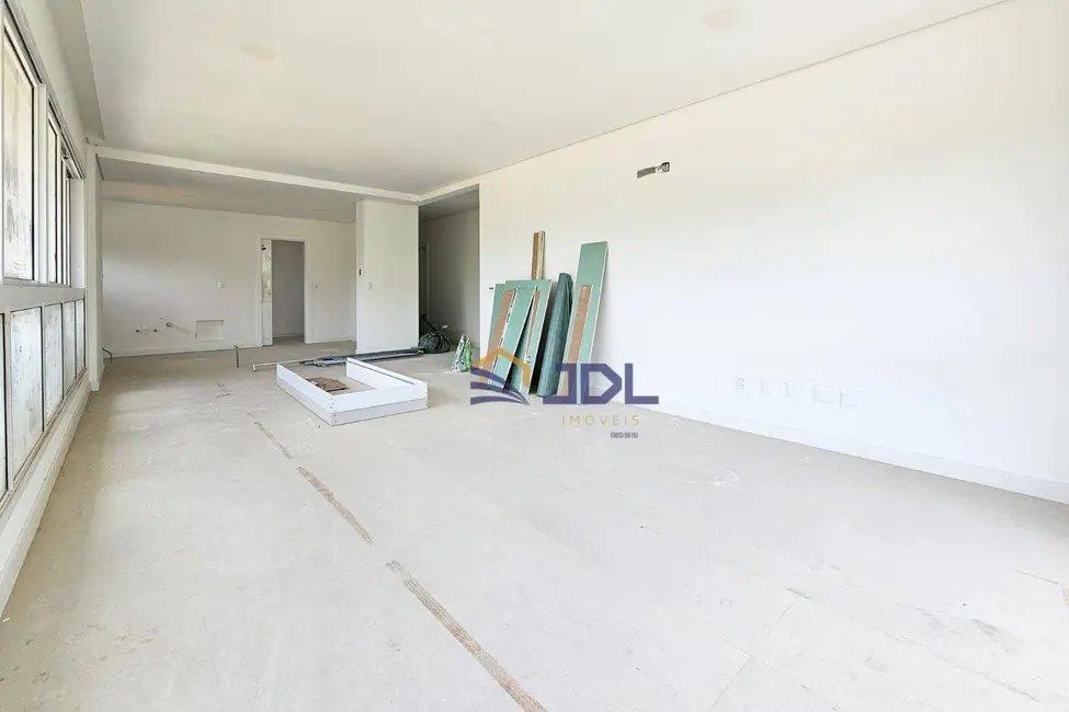 Apartamento com 3 quartos à venda, 185m2 em Jardim Blumenau, Blumenau - SC - imagem 4 Foto 4 de Apartamento com 3 quartos à venda, 185m2 em Jardim Blumenau, Blumenau - SC