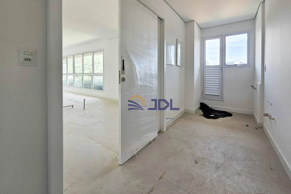 Apartamento com 3 quartos à venda, 185m2 em Jardim Blumenau, Blumenau - SC - imagem 7 Foto 7 de Apartamento com 3 quartos à venda, 185m2 em Jardim Blumenau, Blumenau - SC