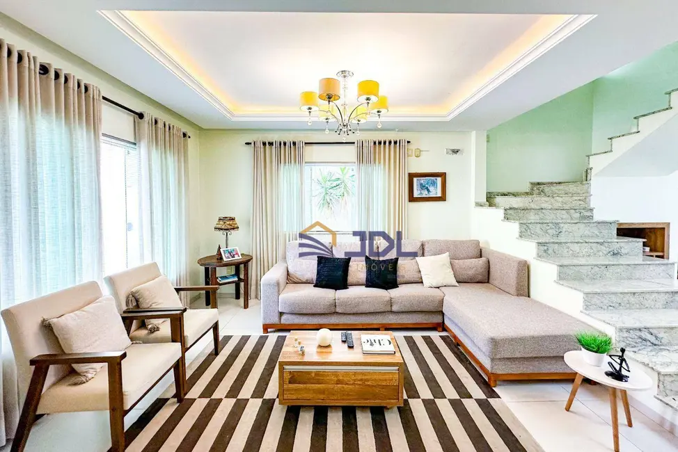 Casa com 5 quartos à venda, 420m2 em Bela Vista, Gaspar - SC - imagem 7 Foto 7 de Casa com 5 quartos à venda, 420m2 em Bela Vista, Gaspar - SC