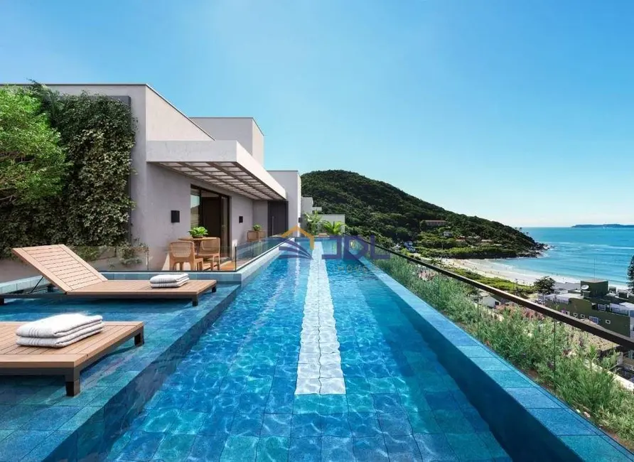 Foto 9 de Casa de Condomínio com 3 quartos à venda em Bombinhas - SC