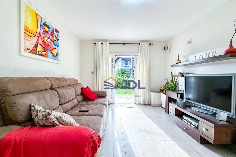 Casa com 5 quartos à venda, 375m2 em Nova Esperança, Blumenau - SC - imagem 9 Foto 9 de Casa com 5 quartos à venda, 375m2 em Nova Esperança, Blumenau - SC