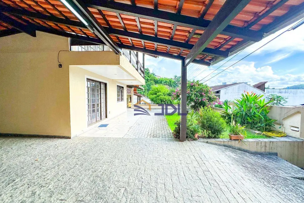 Casa com 5 quartos à venda, 375m2 em Nova Esperança, Blumenau - SC - imagem 6 Foto 6 de Casa com 5 quartos à venda, 375m2 em Nova Esperança, Blumenau - SC