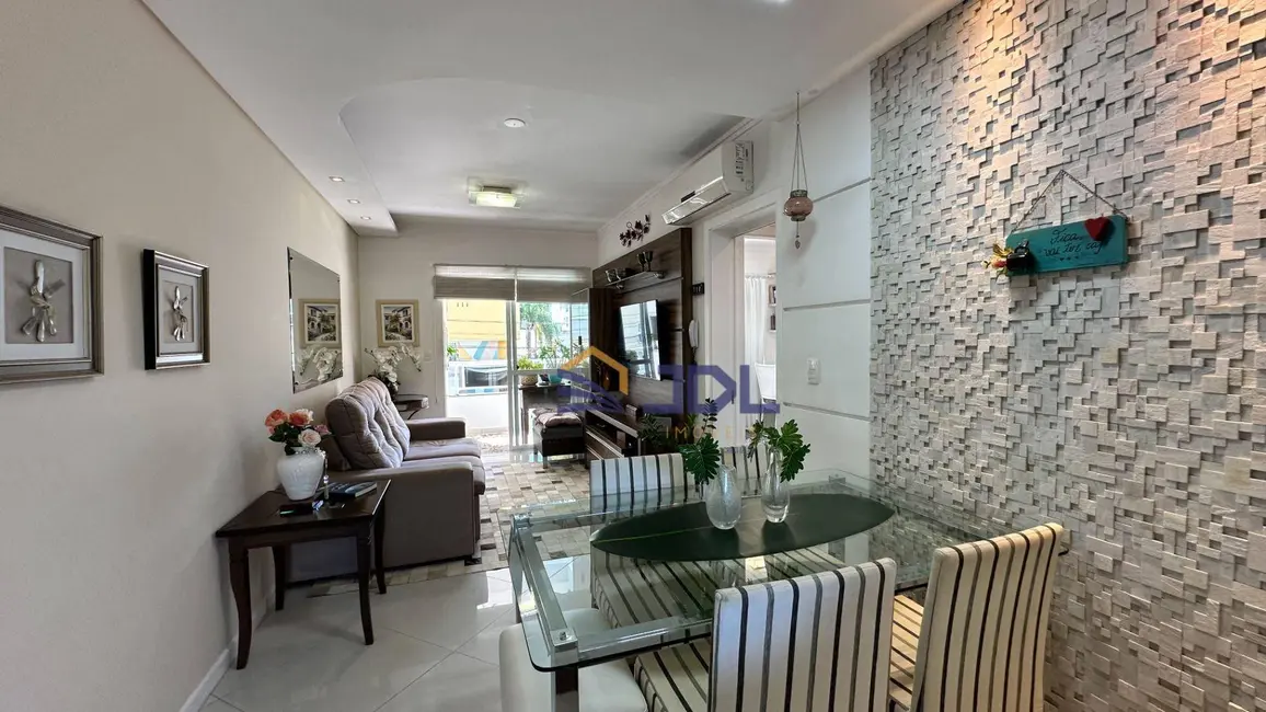 Apartamento com 2 quartos à venda, 110m2 em Vila Nova, Blumenau - SC - imagem 3 Foto 3 de Apartamento com 2 quartos à venda, 110m2 em Vila Nova, Blumenau - SC