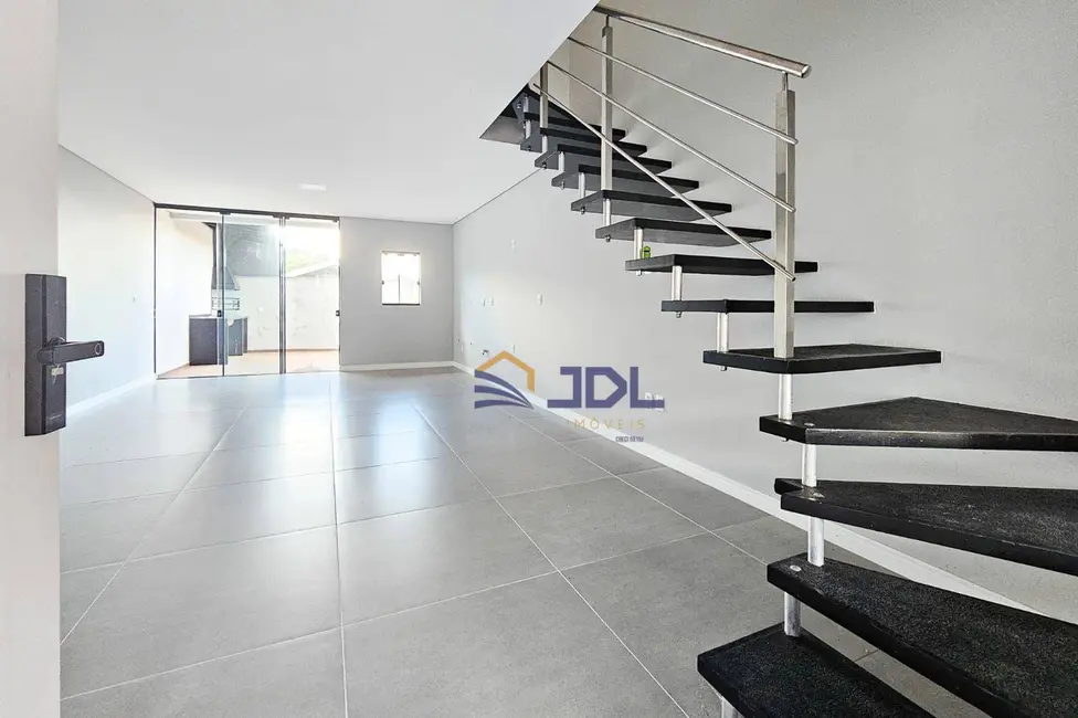 Casa com 3 quartos à venda, 104m2 em Fortaleza, Blumenau - SC - imagem 3 Foto 3 de Casa com 3 quartos à venda, 104m2 em Fortaleza, Blumenau - SC