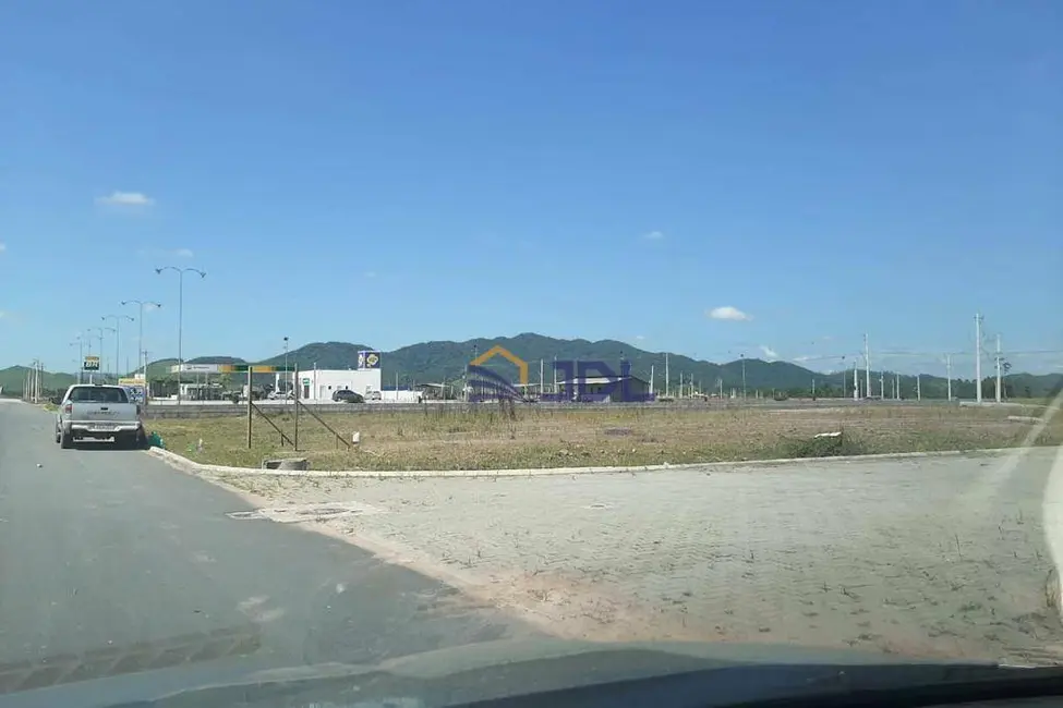 Foto 3 de Terreno / Lote à venda, 2731m2 em Ilhota - SC