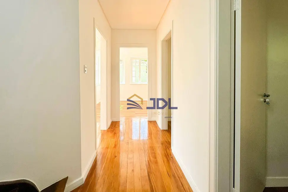 Casa com 6 quartos à venda, 5300m2 em Ribeirão Fresco, Blumenau - SC - imagem 3 Foto 3 de Casa com 6 quartos à venda, 5300m2 em Ribeirão Fresco, Blumenau - SC