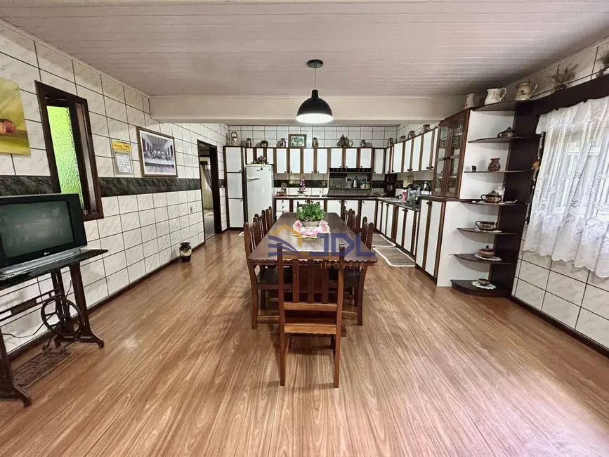 Casa com 4 quartos à venda, 2647m2 em Itoupavazinha, Blumenau - SC - imagem 8 Foto 8 de Casa com 4 quartos à venda, 2647m2 em Itoupavazinha, Blumenau - SC