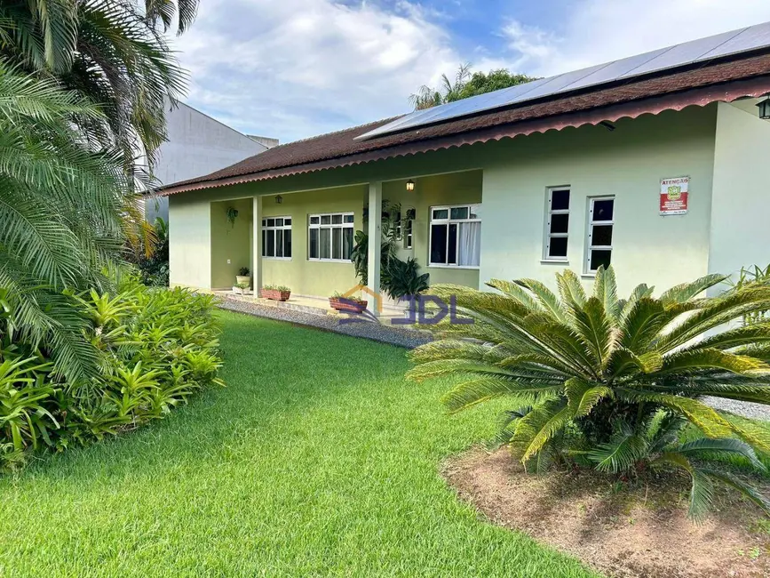 Casa com 4 quartos à venda, 2647m2 em Itoupavazinha, Blumenau - SC - imagem 3 Foto 3 de Casa com 4 quartos à venda, 2647m2 em Itoupavazinha, Blumenau - SC