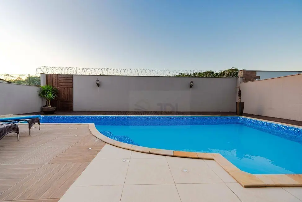 Casa de Condomínio com 3 quartos à venda, 350m2 em Itoupava Central, Blumenau - SC - imagem 4 Foto 4 de Casa de Condomínio com 3 quartos à venda, 350m2 em Itoupava Central, Blumenau - SC