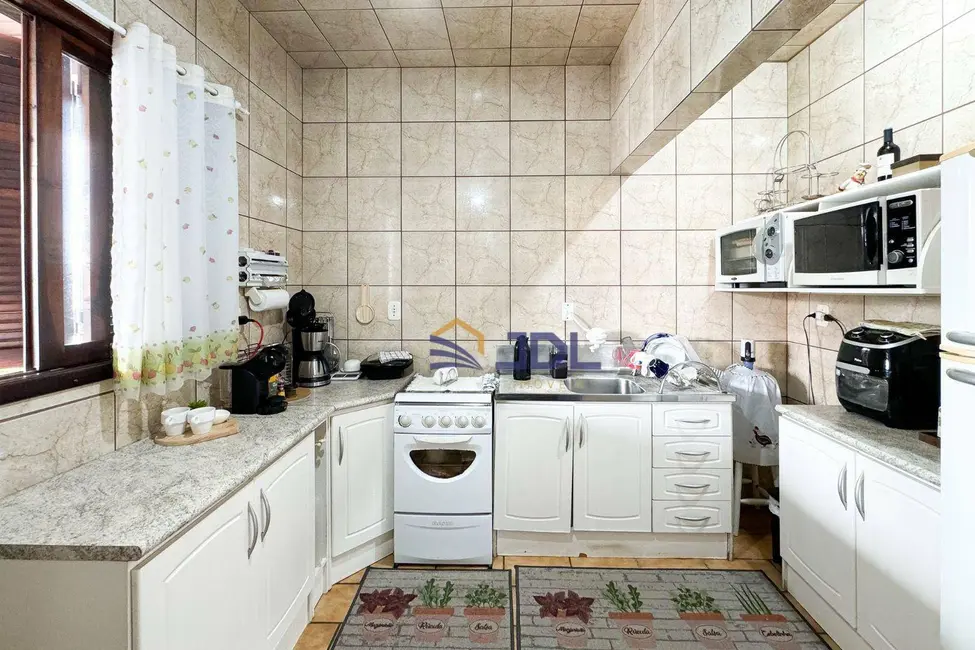 Casa com 3 quartos à venda, 429m2 em Margem Esquerda, Gaspar - SC - imagem 4 Foto 4 de Casa com 3 quartos à venda, 429m2 em Margem Esquerda, Gaspar - SC