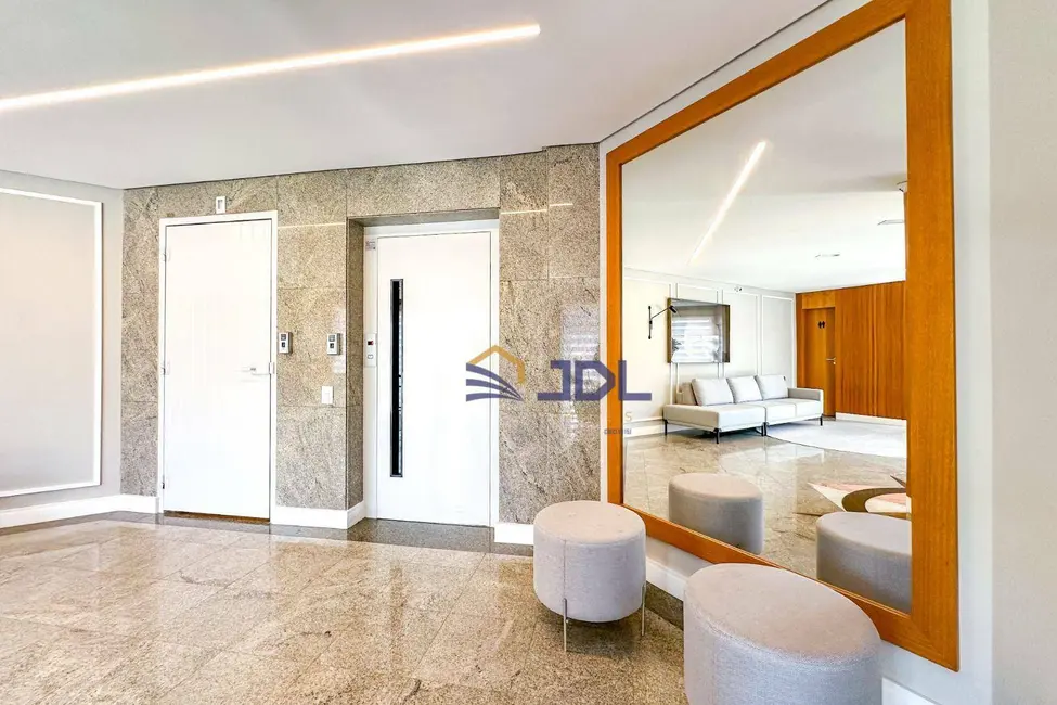 Apartamento com 4 quartos à venda, 210m2 em Vila Nova, Blumenau - SC - imagem 5 Foto 5 de Apartamento com 4 quartos à venda, 210m2 em Vila Nova, Blumenau - SC
