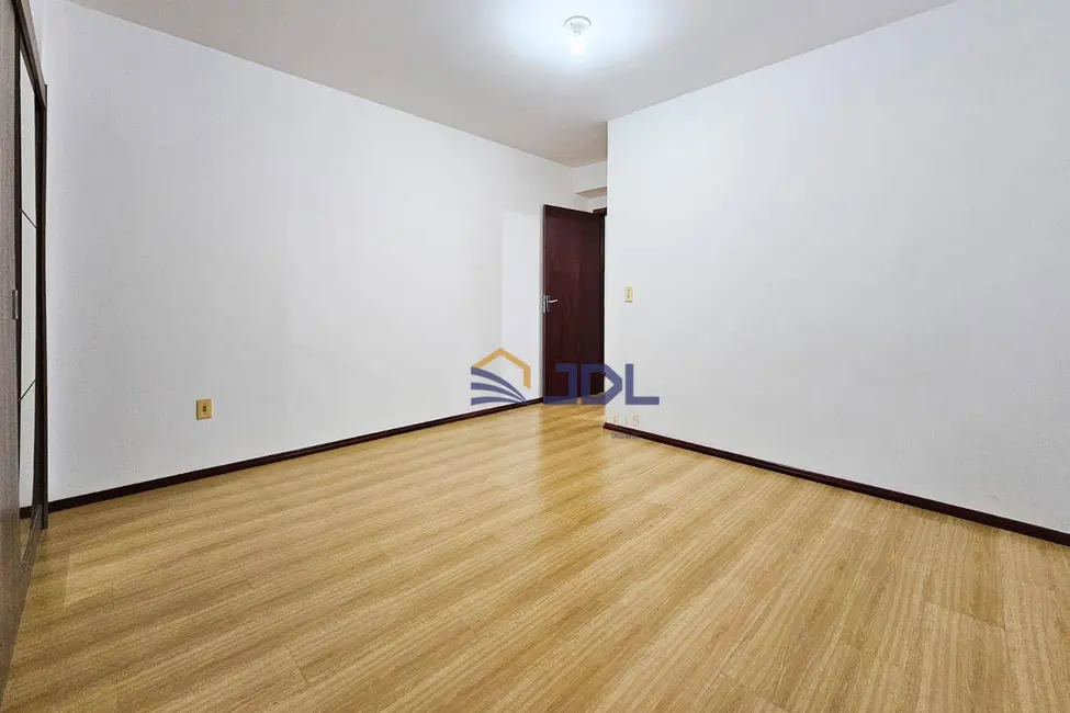 Apartamento com 2 quartos à venda, 93m2 em Centro, Blumenau - SC - imagem 8 Foto 8 de Apartamento com 2 quartos à venda, 93m2 em Centro, Blumenau - SC