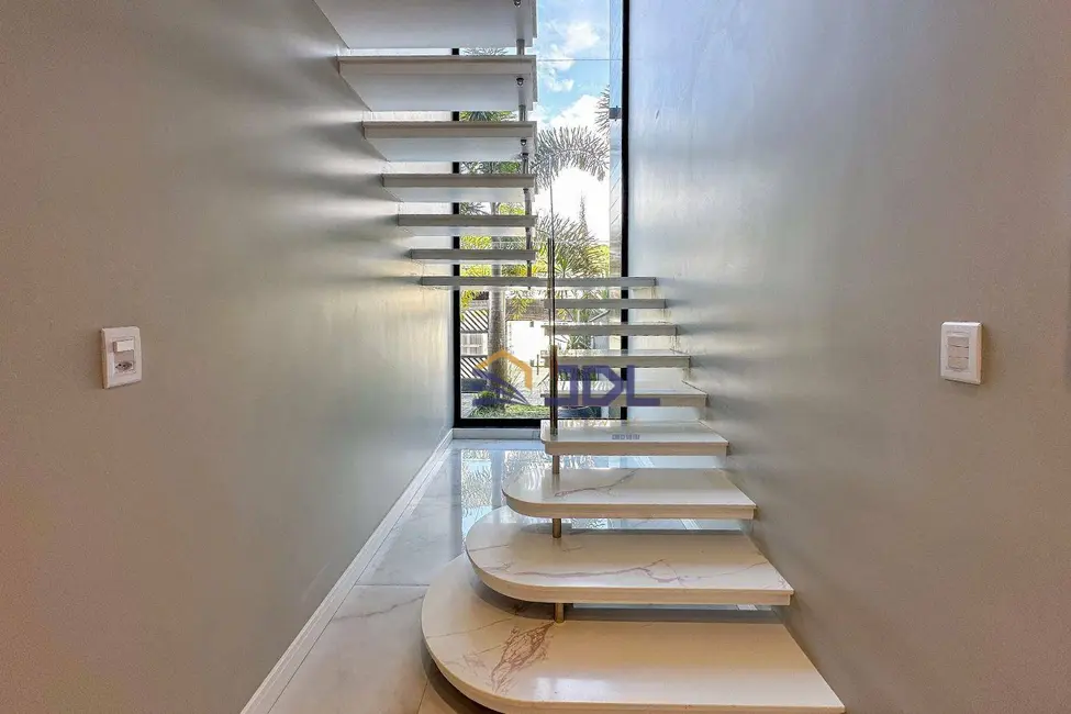 Casa com 3 quartos à venda, 230m2 em Fortaleza, Blumenau - SC - imagem 9 Foto 9 de Casa com 3 quartos à venda, 230m2 em Fortaleza, Blumenau - SC