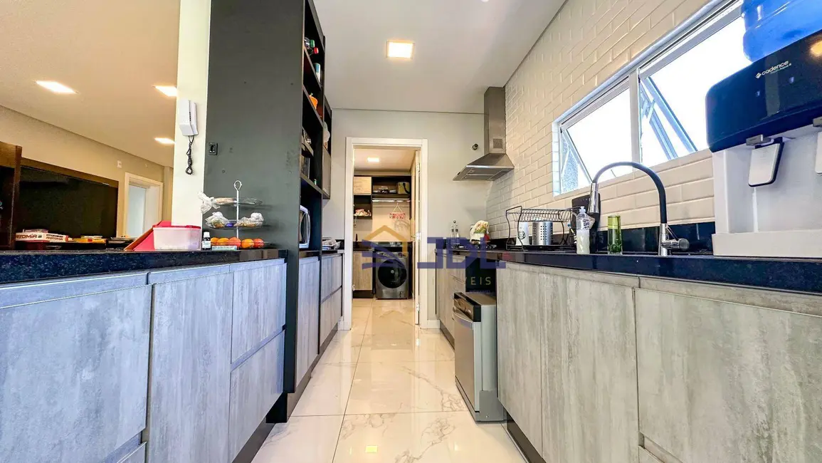 Apartamento com 3 quartos à venda, 172m2 em Velha, Blumenau - SC - imagem 7 Foto 7 de Apartamento com 3 quartos à venda, 172m2 em Velha, Blumenau - SC