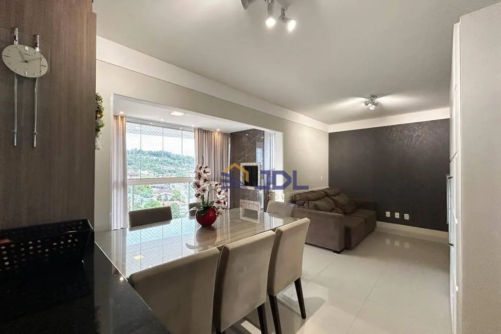 Apartamento com 2 quartos à venda, 80m2 em Blumenau - SC - imagem 4 Foto 4 de Apartamento com 2 quartos à venda, 80m2 em Blumenau - SC