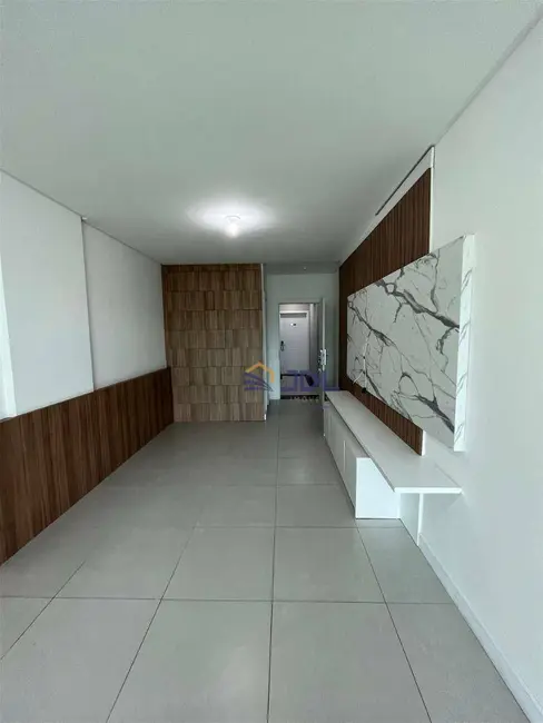 Foto 4 de Apartamento com 3 quartos à venda, 109m2 em Meia Praia, Itapema - SC