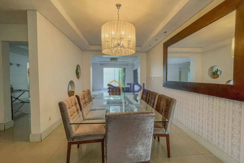 Casa com 5 quartos à venda, 750m2 em Itoupava Seca, Blumenau - SC - imagem 1 Foto 1 de Casa com 5 quartos à venda, 750m2 em Itoupava Seca, Blumenau - SC