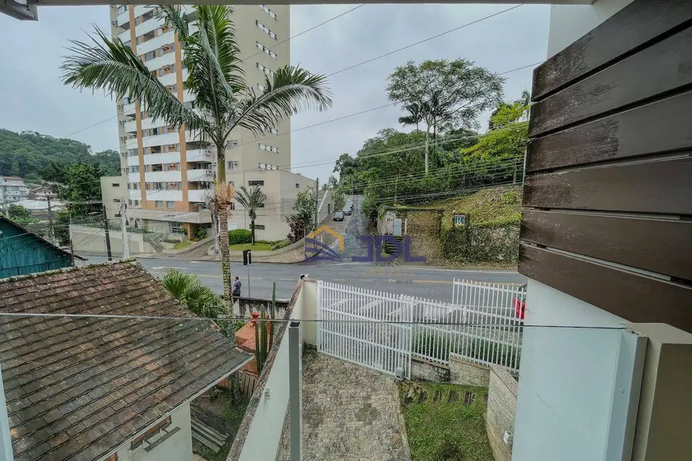 Casa com 5 quartos à venda, 750m2 em Itoupava Seca, Blumenau - SC - imagem 2 Foto 2 de Casa com 5 quartos à venda, 750m2 em Itoupava Seca, Blumenau - SC