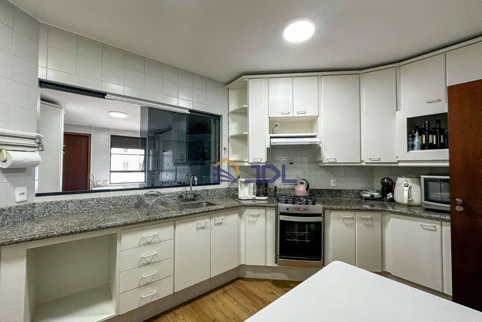 Apartamento com 3 quartos à venda, 195m2 em Jardim Blumenau, Blumenau - SC - imagem 7 Foto 7 de Apartamento com 3 quartos à venda, 195m2 em Jardim Blumenau, Blumenau - SC