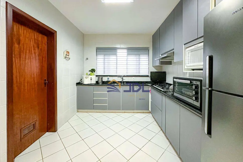 Apartamento com 3 quartos à venda, 210m2 em Vila Nova, Blumenau - SC - imagem 9 Foto 9 de Apartamento com 3 quartos à venda, 210m2 em Vila Nova, Blumenau - SC