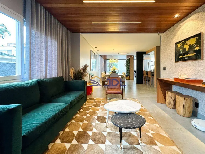 Casa de Condomínio com 3 quartos à venda, 367m2 em Itoupava Central, Blumenau - SC - imagem 7 Foto 7 de Casa de Condomínio com 3 quartos à venda, 367m2 em Itoupava Central, Blumenau - SC